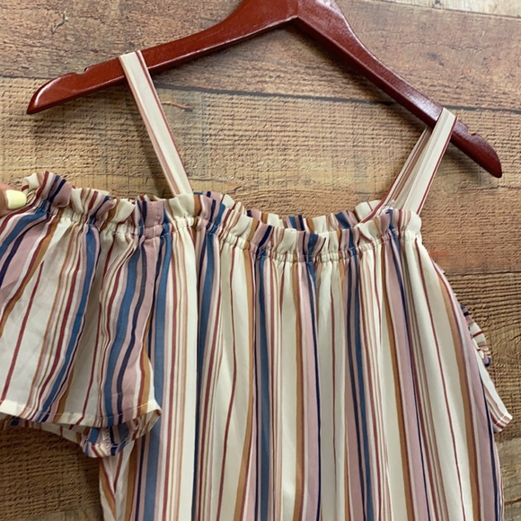 Lily Rose striped off the shoulder romper with train NWT - Picture 2 of 8